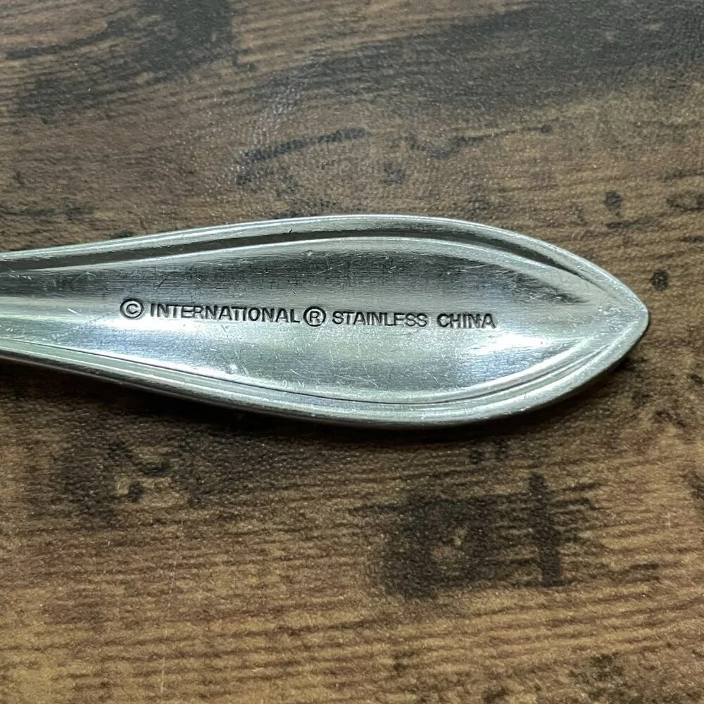 International Silver American Bead Dinner Fork 7 7/8
